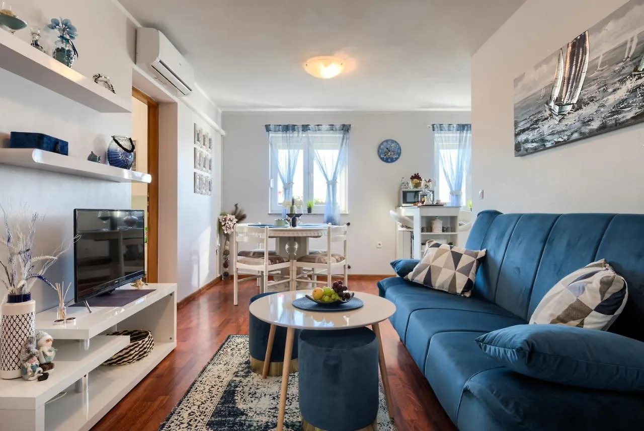 Apartmani Plavi Val